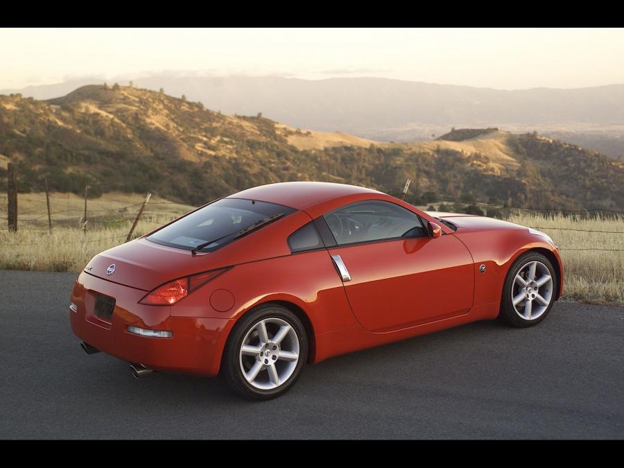  Nissan 350Z 2003 года  (фото 40 из 103)